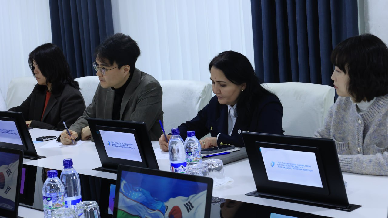 Oliy ta’lim tizimi kadrlarini qayta tayyorlash va malakasini oshirish instituti rahbariyati hamda Janubiy Koreyaning Keimyung universiteti professori Yu Sung Keun boshchiligidagi delegatsiya a’zolari ishtirokida rasmiy uchrashuv